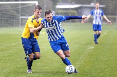Angriberen Kristian Kirkeby (i.m.) og holdkammeraterne i Herning Fremad fortsætter den fornemme indledning på foråret i Jyllandsserien 1. Foto: Tom Laursen