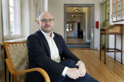 Forstander Jeppe Bomann og Agroskolen får i dag besøg af ni gymnasieelever. Foto: Flemming Hansen