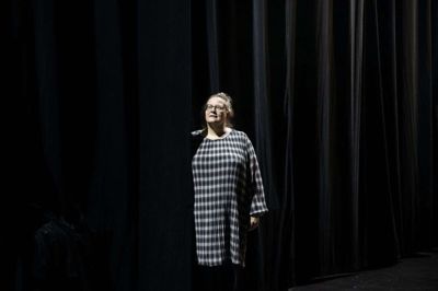 Teaterleder Dorthe Skøtt Bébe skal finde besparelser, der svarer til 10 procent af budgettet. Foto: Malene Tswai