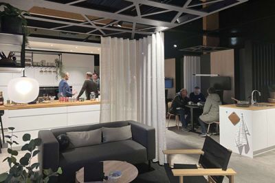 Kvik åbnede dørene til det nye showroom i går, hvor det nye butiksindretningskoncept blev vist frem. foto: Privatfoto