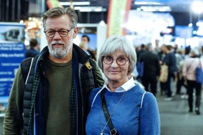 Hanne og Knud Dahl var kørt fra Støvring til MCH Messecenter Herning for at finde en sommerferie. Den fandt de hos Bravo Tours, der havde et tilbud på en rejse til Azorerne. Foto: Chresten Bergh