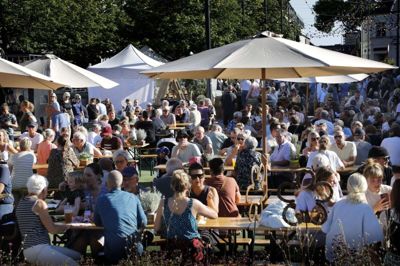 Der var VM i Ridesport og Herning Streetfood-festival i sugust 2022 i Herning, og sidstnævnte blev et af årets trækplastre for Herning Cityforening, der havde 55.000 gæster forbi på Torvet. Foto: Henrik Ole Jensen