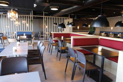Morgenmadsrestauranten har plads til 150 gæster og er indrettet i nordisk stil. Foto: Henrik Ole Jensen