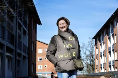 Gitte Honshøj voksede op i blokken til venstre i billedet. Der boede 39 børn bare i den blok. Foto: Chresten Bergh