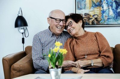 Om to år kan Kurt og Yrsa Lund fejre diamantbryllup. De har haft den store sorg at miste en søn, men ellers har de haft et langt og lykkeligt liv med to døtre og seks børnebørn. tFoto: Chresten Bergh