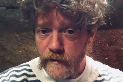 Multikunstneren Flemming Lund fra Snejbjerg debuterer godt og grundigt på vinyl. Foto: Pr-foto