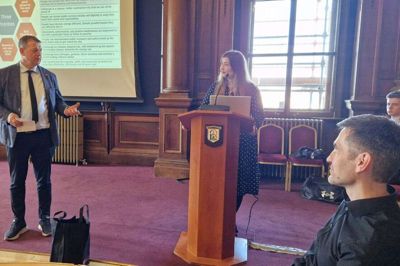 Borgmester Ib Lauritsen (V) ved Edinburgh City Council, hvor skotterne blandt andet fortalte om deres mangeårige erfaringer med ungeindsatsen »The Edinburgh Guarantee«. Foto: Privatfoto