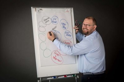 For Olav Langdahl er en god leder primært en leder, der forstår sine medarbejdere på et menneskeligt niveau. Foto: PR-foto/Michael Damsgaard