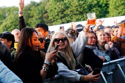 Herning Rocker står for døren, og det er dermed højtid for forsøg på at svindle med at sælge billetter til festivalen. Folk er dog blevet meget bedre til at gennemskue det, lyder det fra festivalarrangør.