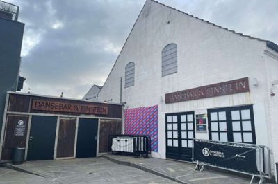 Diskoteket Dansebar & Einstein lukker og slukker efter seks år med fest og farver i Smallegade. To af partnerne stopper, mens den tredje har fået en ny stilling hos Rekom Group, som ejede Herning-diskoteket. Foto: Martin Hove Thomsen