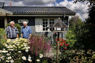 Laurits Andersen og Allan Sørensen er begge indbyggeri i Eskelunden. Her får de en lille sludder foran »Vi to«.