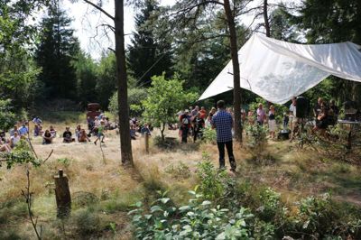 Som optakt til Mental Talk-folkemødet i Herning arrangerer Skovsnogen eller Deep Forest Art Land en dag med fokus på kunst, natur og fællesskab. Foto: Privatfoto