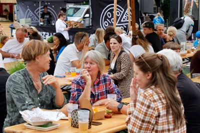 Herning Streetfood Festival trak omkring 18.500 gæster til madboderne i midtbyen.