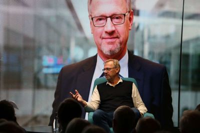 Anders Dam fortalte om sin utraditionelle vej til at stå i spidsen for en af landets største banker. Foto: Kenneth Husum