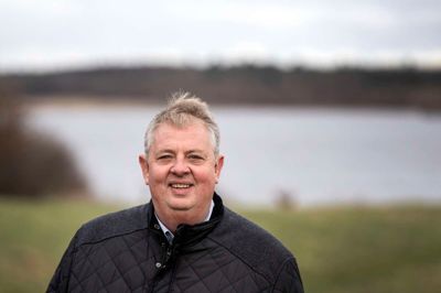 Mikael Würtz skal 2. december være guide for projektmager Henrik Olsen fra Cura Domi og en mulig privat operatør, der vil være klar, hvis Engesvang får et friplejehjem.
