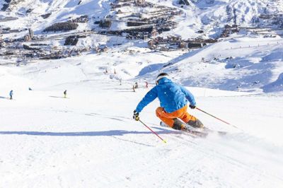Skiresortet De Tre Dale Les trois Vallées er med sine 600 sammenhængende pistekilometer ikke bare Frankrigs, men verdens største. Foto: Arnaud Elissande/Ritzau Scanpix