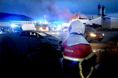 Cirka 65 brandfolk deltog i slukningsarbejdet, mens hele området blev spærret af, da der var storbrand på IBF i januar.