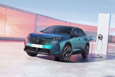 Den tredje generation Peugeot 3008 er elektrisk, men en udgave med benzinmotor kommer også. PR-foto: Peugeot/Ritzau Scanpix