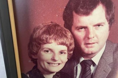 Ingrid Lauridsen og Ole Hareskov Lauridsen blev gift i 1981. Ingrid Lauridsen døde i hjemmet i Aulum 18. december 2023 - hun blev 76 år.