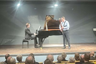 Ensemble Midtvests nytårskur bød på en minikoncert med Martin Qvist Hansen og Yavor Petkov. Foto: Ensemble Midtvest