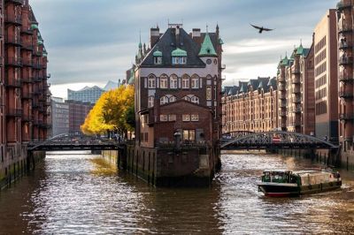 Tysklands næststørste by har ægte storbyflair, og vi skal opleve nogle af de mange spændende tilbud.
