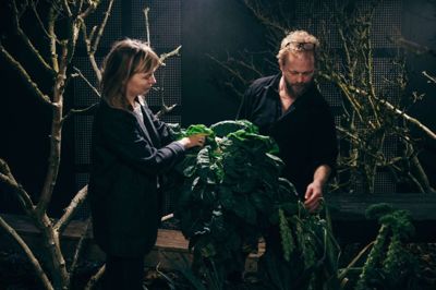Inge Agnete Tarpgaard Jakob Vinkler har gjort mad til en del af en kunstoplevelse i Kunstpakhuset.