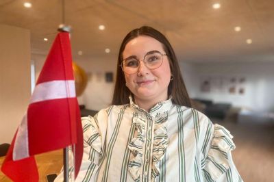 Frederikke Bro Pagaard har fødselsdag 29. februar - så hun joker med, at hun på torsdag kun fylder seks år.