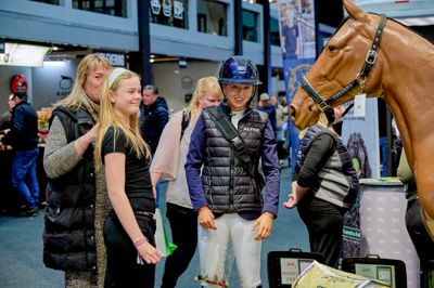 Til messen Hest & Rytter var der mulighed for at se nærmere på hesteudstyr og påklædning af enhver art.