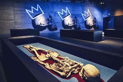 Udstillingen på Danmarks Borgcenter fortæller blandt andet historien om de tre konger med navnet Valdemar, og hvordan de udøvede deres magt gennem slottet i Vordingborg. Foto: Museum Sydøstdanmark/Emilia Therese/Ritzau Scanpix