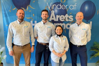 Bilka Herning fik to afdelingsledere kåret som årets bedste i kæden. Fra venstre: Sektionschef for nonfood Rasmus Søndergaard, afdelingsleder Jens Haugen, afdelingsleder Malika Dawlatnazar og varehuschef Mark Jeppesen. Foto: Pr-foto