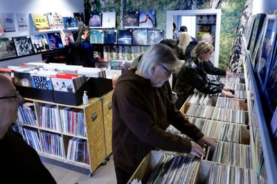 Da Phono lukkede i 2021, holdt butikken ophørsudsalg i en pop-op-butik i Fonnesbechsgade.