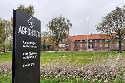 Agroskolen i Hammerum bliver rømmet i 2025. Den kan blive hjemsted for en ny efterskole.