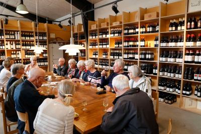 Rødvin og is på samme tid kan være en udfordring for smagsløgene, men som et læserarrangement var blandingen af god vin og gourmet-is helt perfekt, lød dommen fra de fremmødte læsere.