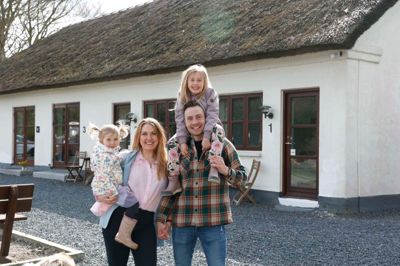Familien Schellerup er flyttet fra Amager til Kollund for at opfylde sin drøm om at få mere tid til hinanden - og højt til himlen.