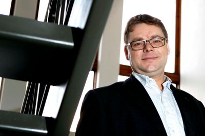 Forvaltningsdirektør Jørgen Krogh hos Herning Kommune understreger, at udviklingen af Herning Energibånd endnu kun er på idé-stadiet. Først efter sommerferien vil et egentligt forslag til energiparken blive behandlet af Herning Byråd og derefter komme i offentlig høring.