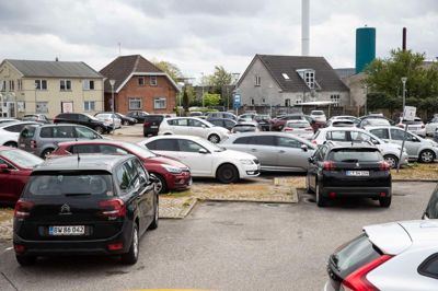 Parkeringspladser betyder måske mere for en by og dens liv, end man lige skulle tro. Det ved Herning Kommunes tidligere planchef Marius Reese en helt del af om.