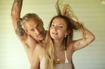 Oliver Bjerrehuus og Sofie Amalie Elkjær har været kærester i fem år og drømmer om at skabe et trygt familieliv med børn om nogle år. Nicolai Lorenzen/Free