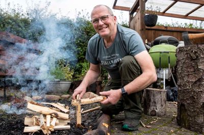 Efter 28 år er Troels Gylling stoppet som leder hos FDF Sunds. Nu skal fritiden i stedet bruges på hans kajak, knallert og hus - og at lave mad over bål i haven.