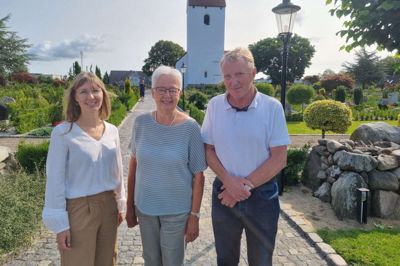 Valgbestyrelsen til det kommende menighedsråd i Gjellerup Kirke er fra venstre: Iben Lauridsen, Ane Marie Mortensen (formand) og Martin Hansen.