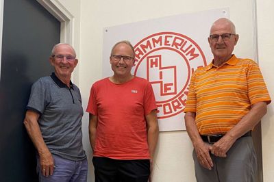 Eigil Pedersen, Bo Mortensen og Erik Dinesen kan alle tale med om, hvordan det er at være formand for Hammerum IF, som nu har en historie på 100 år.