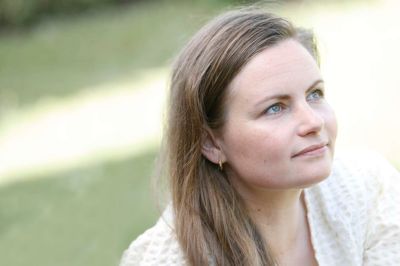 Mai Villadsen fra Kibæk har forladt politik. Hvilket parti stod hun i spidsen for?