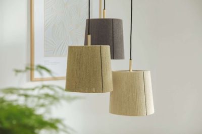 Forest Rays-lamperne fra Inezez imiterer det særlige lys fra skoven gennem deres organiske lampedesign.