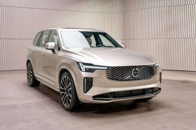 Anden generation af Volvo XC90 blev præsenteret i 2014. Med en række opgraderinger til design, interiør og undervogn kører den videre i endnu en årrække. (PR-foto). Pr-Foto/Ritzau Scanpix