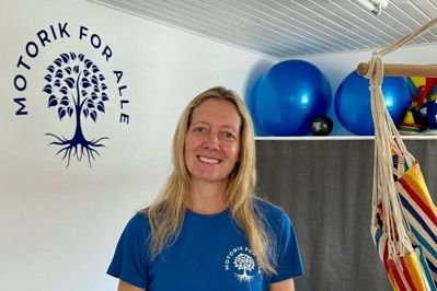 Dorthe Lynge Jonassen er mere end klar til at give børns motorik et ordentligt nøk i den rigtige retning mod bedre trivsel. Hun har åbnet ny klinik i Tjørring.