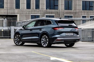 Skoda Enyaq var den mest søgte bil på Bilbasen i oktober, og sammen med Volkswagen ID.4 satte den rekord med hver især flere end 200.000 søgninger på en måned. (PR-foto). Pr-foto: Lars Krogsgaard/Ritzau Scanpix