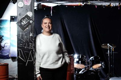 Formand Sophie Olesen og foreningen Kontrast vil også de næste tre år kunne benytte sig af en kommunal tilskudsordning.