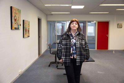Lige nu er der ret tomt i LMRC's lokaler, men Line M.R. Christensen har en del kontakter til virksomheder, der ønsker at få udført socialt arbejde hos Aulum-virksomheden, så hun forventer i nær fremtid at kunne ansætte de første førtidspensionister og fleksjobbere.