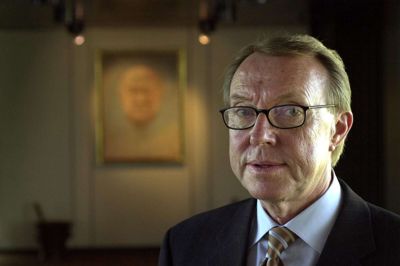Ingelis og Helge Sander mindes vennen Anders Klausen som et menneske, der med sin evne til at omgås andre fik folk til at vokse og skabte mange stjernestunder.