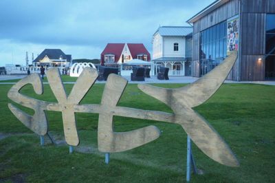 Sylt er både hyggelig, velholdt og fashionabel. Her ligger mange rigtig dyre sommerhuse, fine landsbyer, klitter og brede sandstrande. Foto: Pr-foto