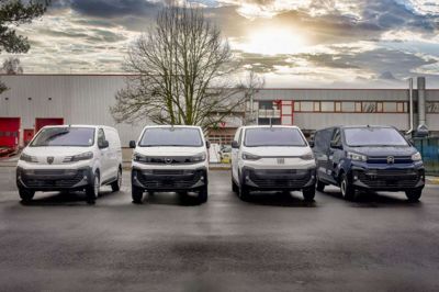 Varebiler på brint: Peugeot E-Expert, Opel Vivaro Hydrogen, FIAT Professional E-Scudo og Citroën Ë-Jumpy skulle være produceret på en fabrik i Frankrig, men moderkoncernen Stellantis har nu lukket helt ned for udvikling og produktion af brintbiler. Foto: PR-foto: Stellantis/Ritzau Scanpix